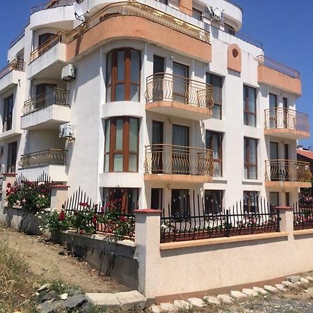 Private Studio Intsaraki - Sveti Vlas Eksteriør bilde